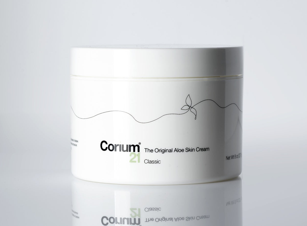 Jar of the original Corium 21 aloe vera skin cream, classic fragrance, front view